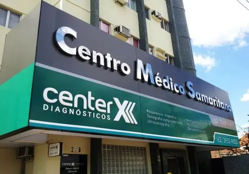 Fachada de Clínica Médica